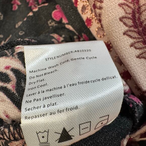 One September Jumpsuit  Wide Leg Wrap Bodice Embroidered Black Burgundy Boho XS - Picture 14 of 14